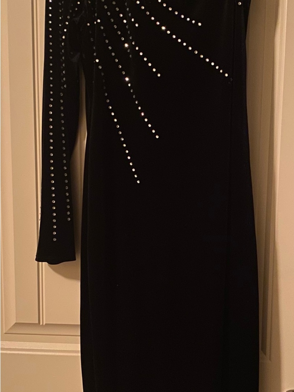 Premier Black Long-Sleeve Evening Dress with Radiant Stud Accents